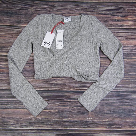 BDG Tops - BDG UO Urban Outfitters NEW NWT Medium Gray Faux Wrap V Neck Crop Top